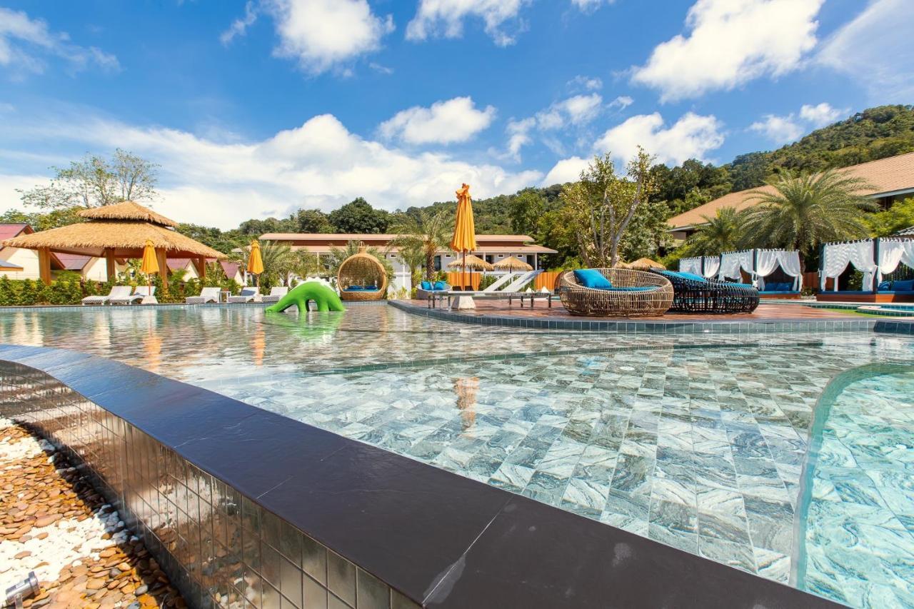 U Rip Resort Phi Phi Hotel Екстер'єр фото